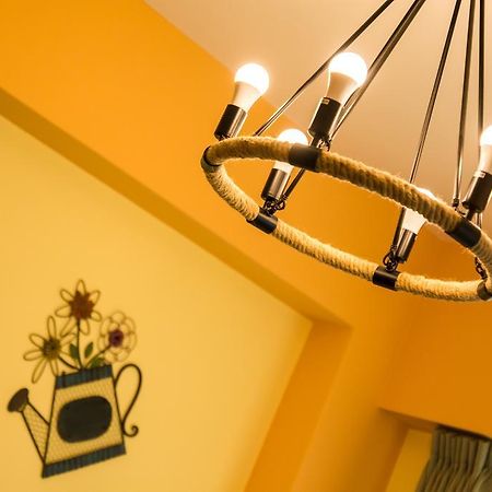 Fruit B&B Джиаоси Екстериор снимка