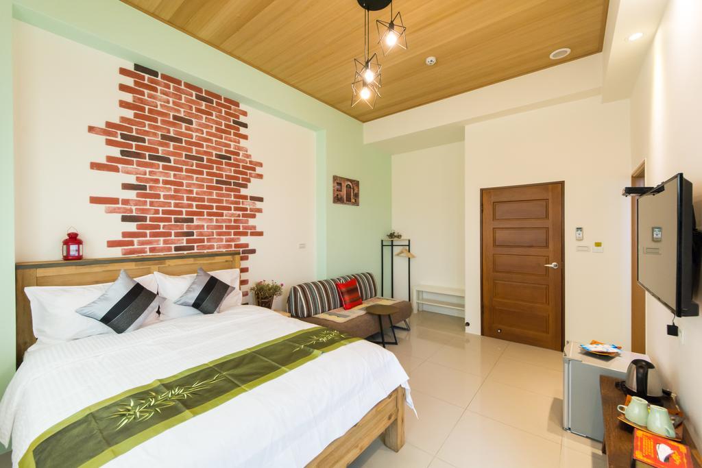 Fruit B&B Джиаоси Екстериор снимка
