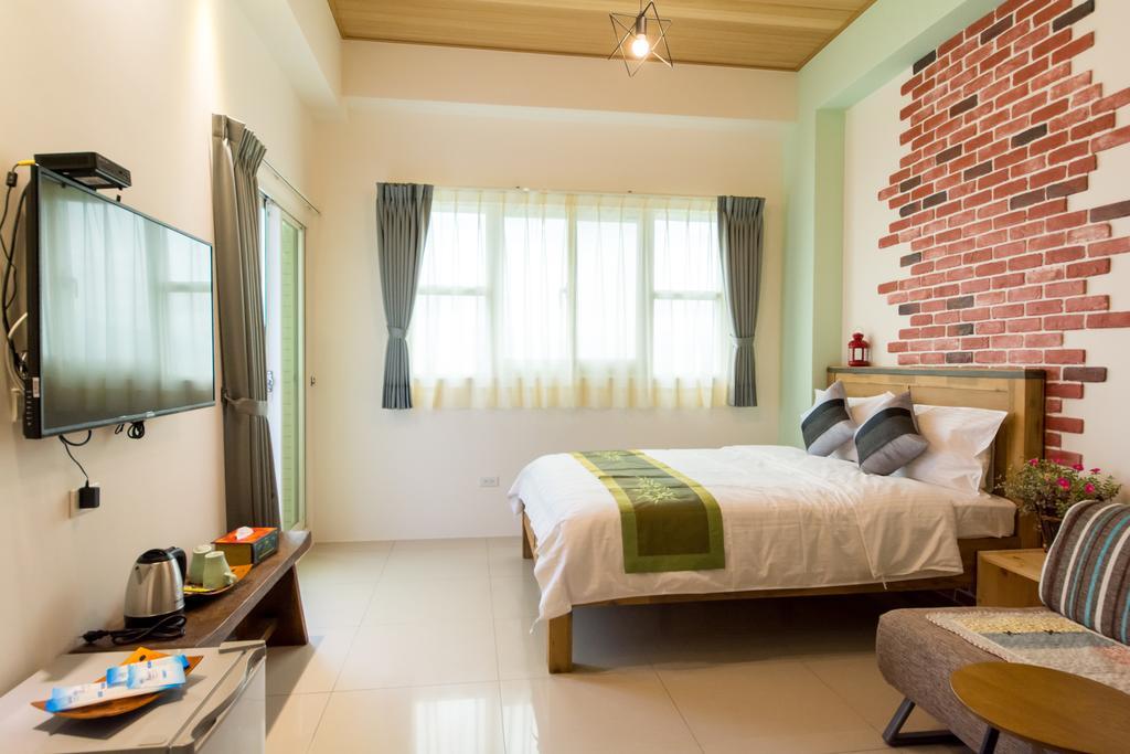 Fruit B&B Джиаоси Екстериор снимка