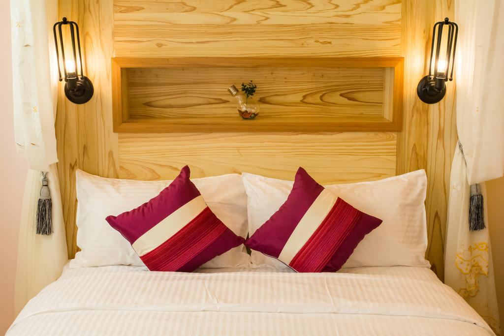 Fruit B&B Джиаоси Екстериор снимка