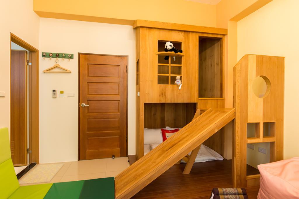 Fruit B&B Джиаоси Екстериор снимка