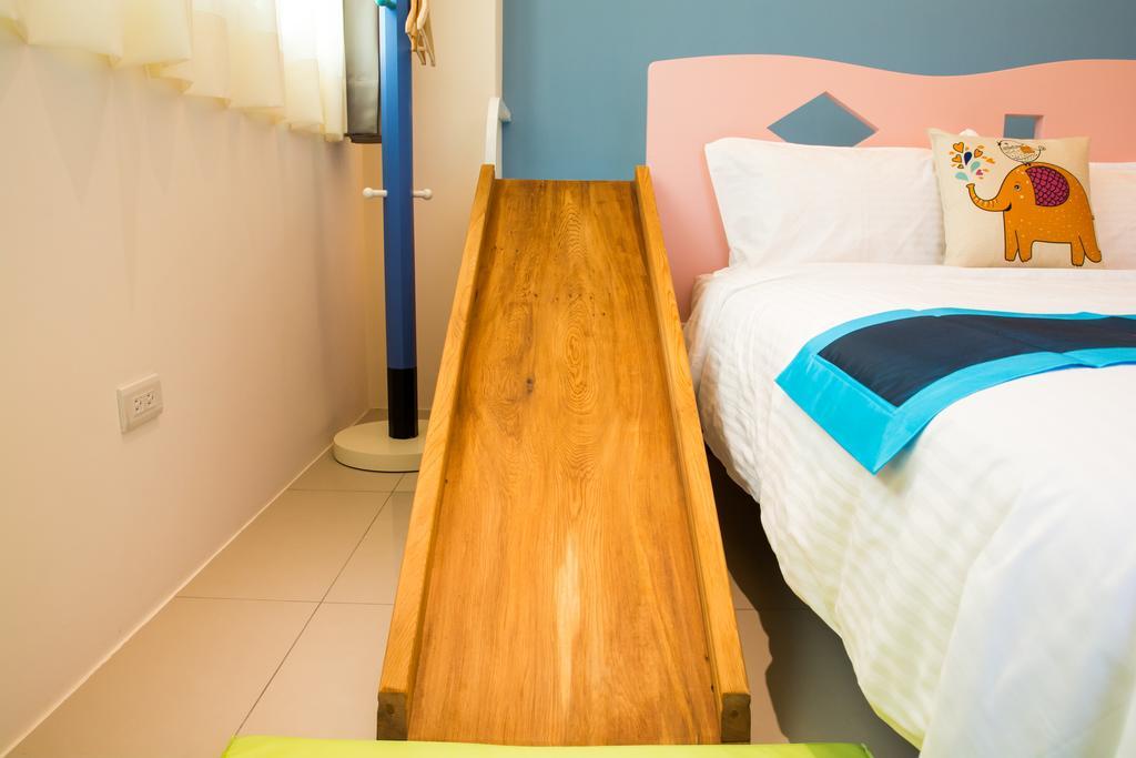Fruit B&B Джиаоси Екстериор снимка