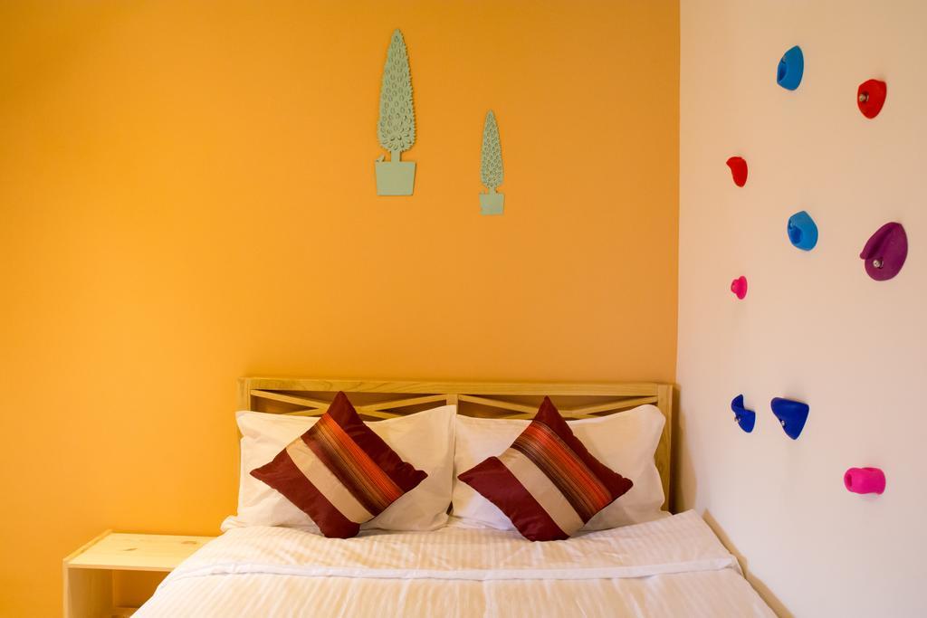 Fruit B&B Джиаоси Екстериор снимка